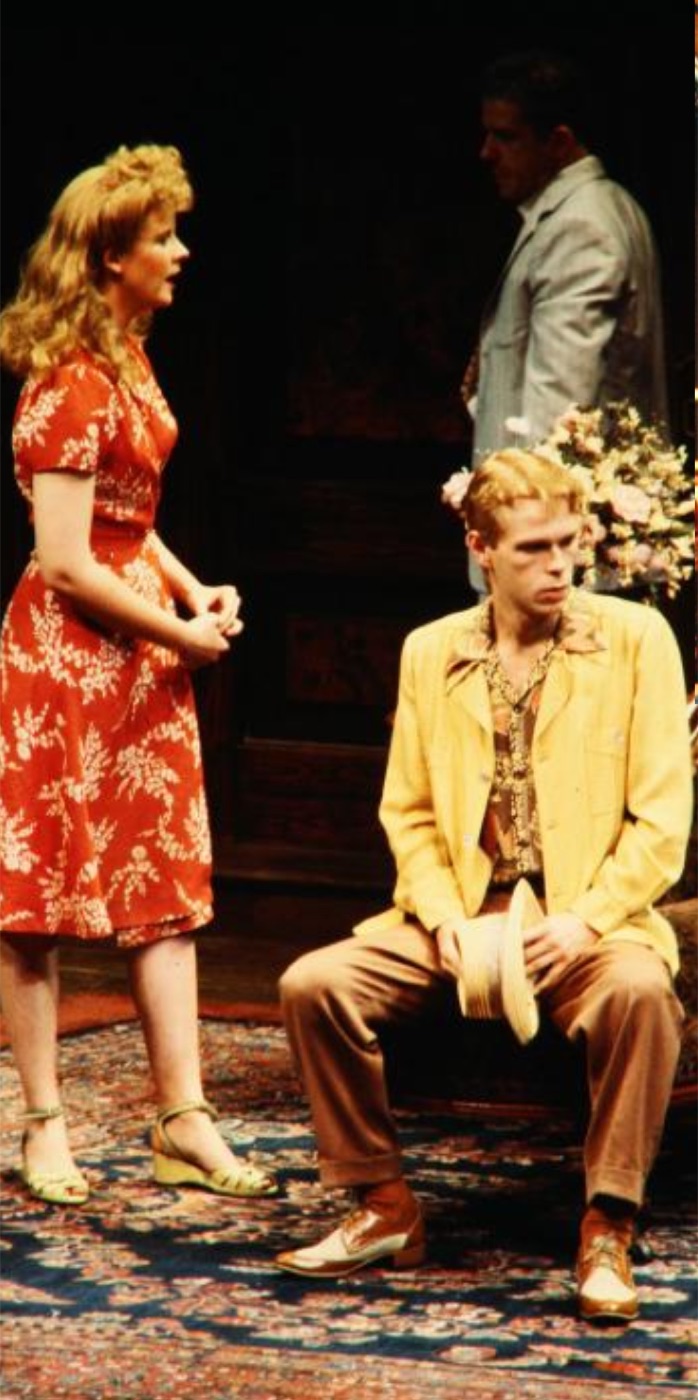 Scene photo, A Tale Told, Circle Repertory Theatre
