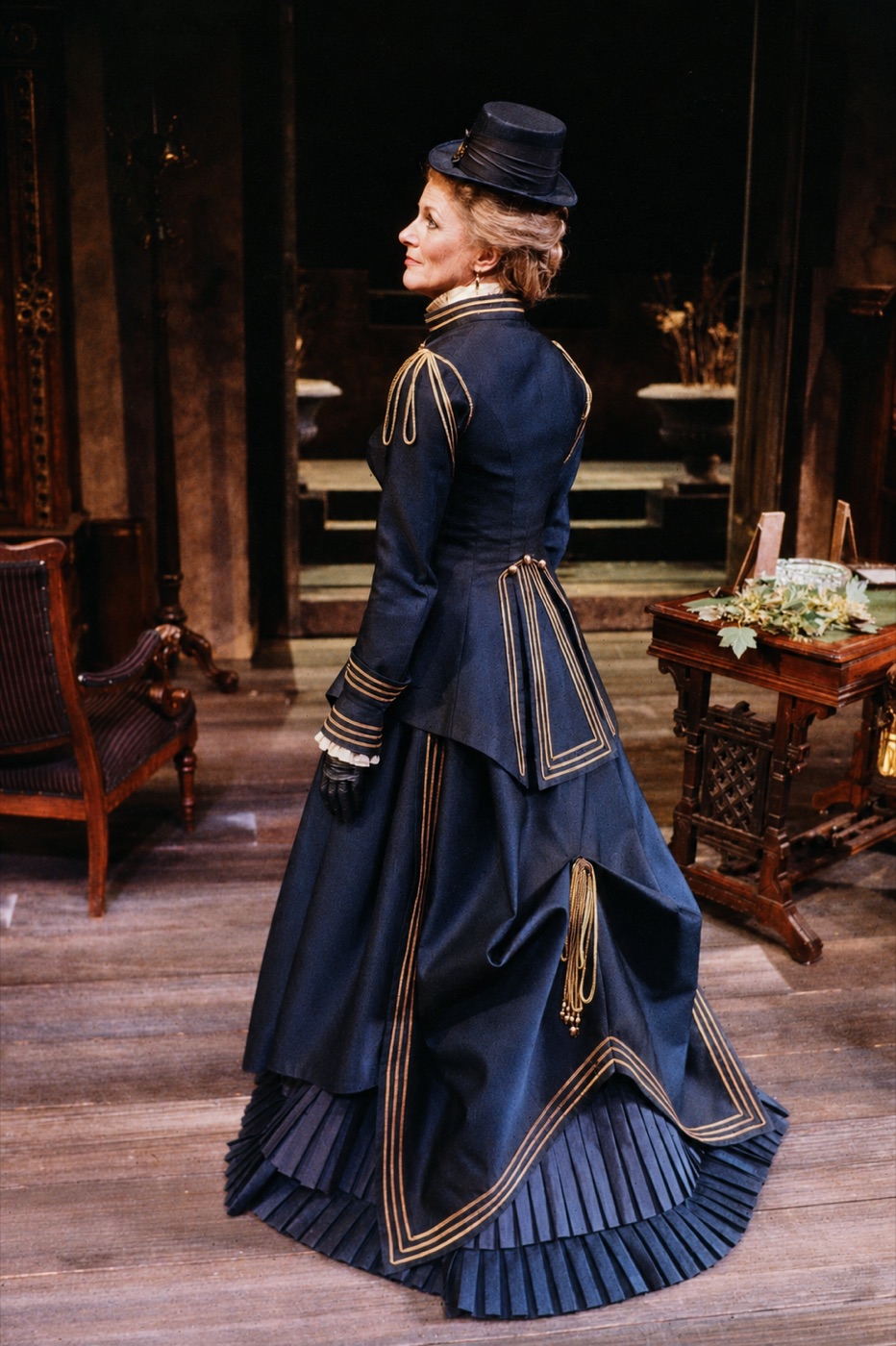 Eve Roberts costume design, Dance of Death
