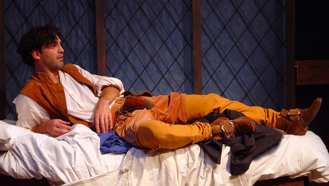 Will on the bed, costume design, English Channel
