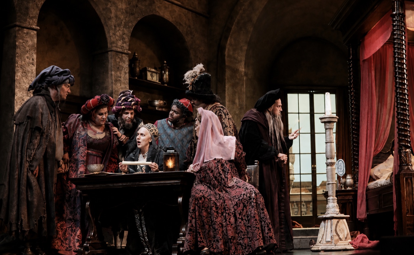 Ensemble costume design, Gianni Schicchi