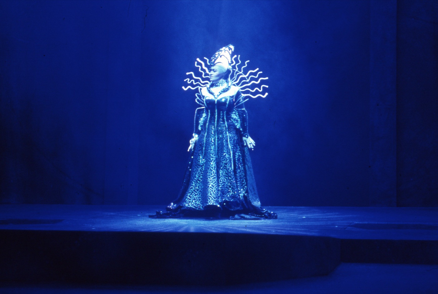 The Queen in isolation, production photo, The Magic Flute