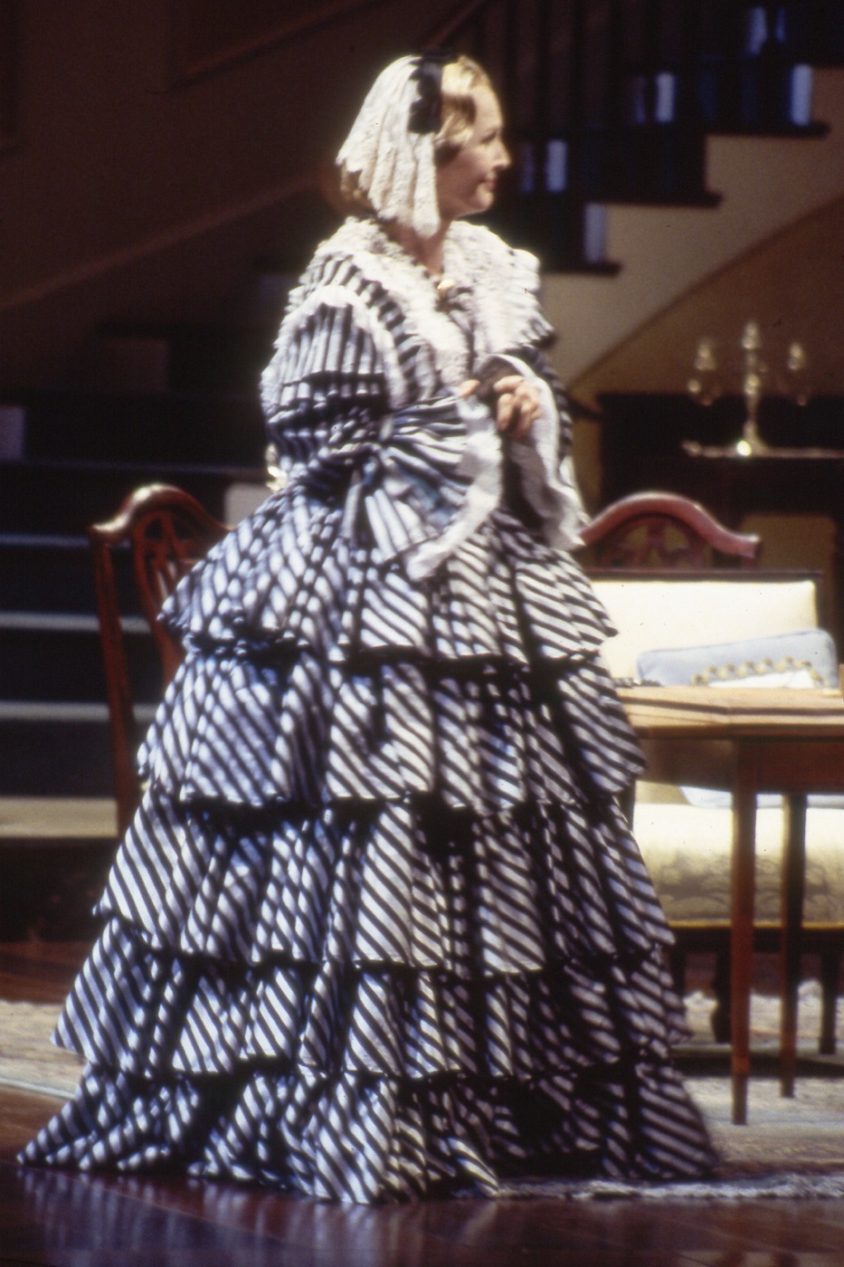 Aunt Lavinia, costume design, The Heiress
