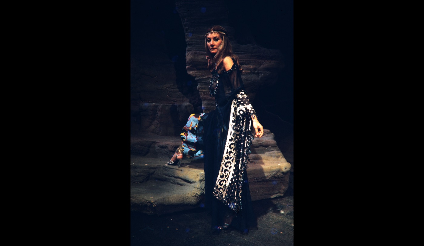 Jean Marsh, fourth costume design, Too True to be Good