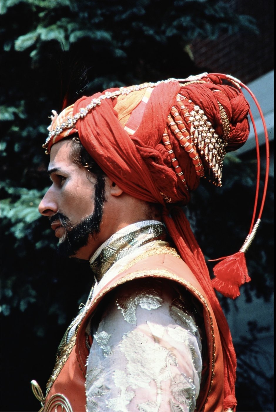 Duke Orsino, close-up, production photo, Twelfth Night, Academy Festival Theatre, costumes by Laura Crow